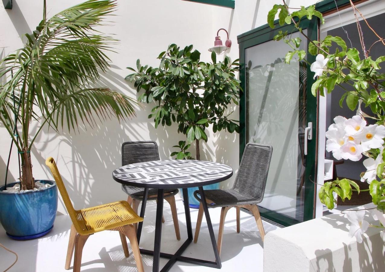 Unique, Stylish & Calm El Estanque By The Sea, Adults Only Villa Costa Teguise Exterior foto